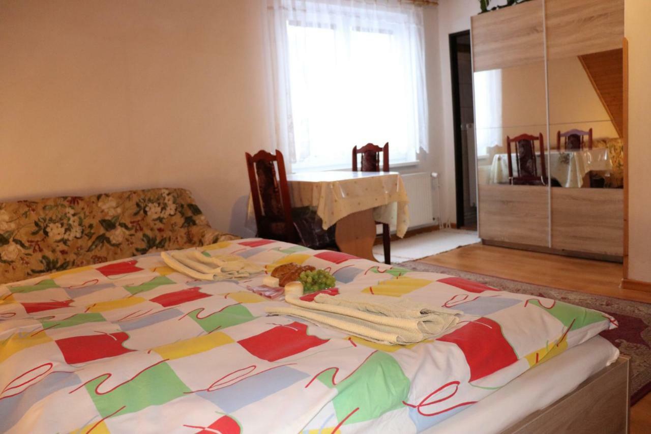 Domcek Na Orave Apartman Habovka Kültér fotó